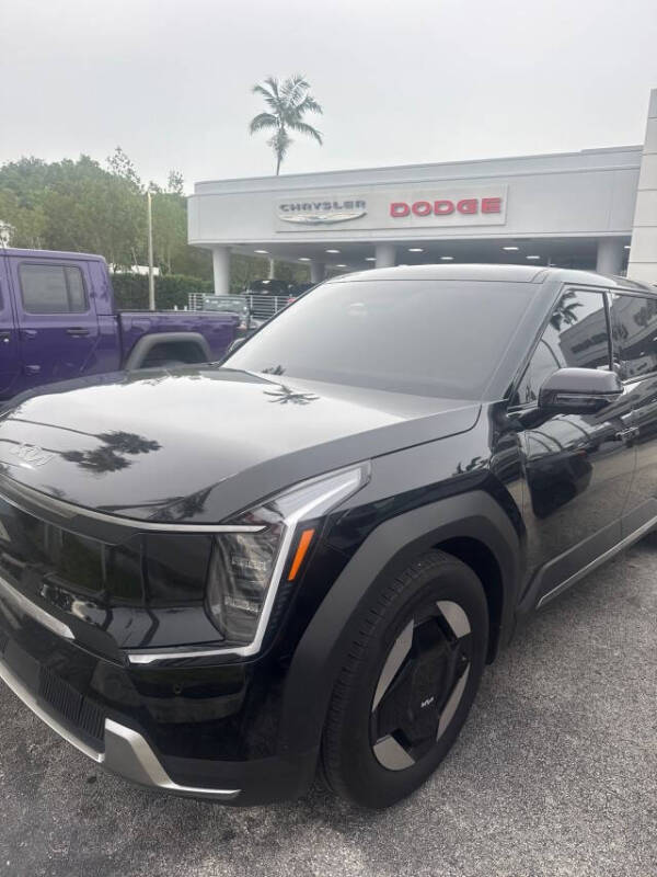 2026 Kia EV9 Light Long Range