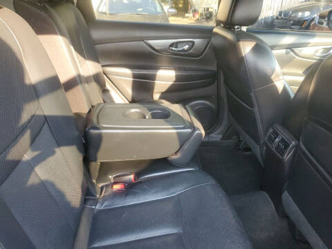 2015 Nissan Rogue SV