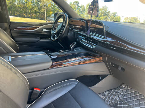 2022 Cadillac Escalade ESV Premium Luxury