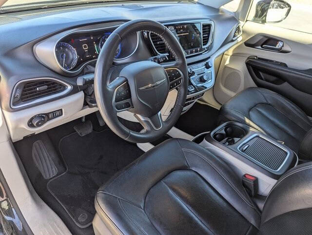 2022 Chrysler Pacifica for sale at Axio Auto Boise in Boise, ID