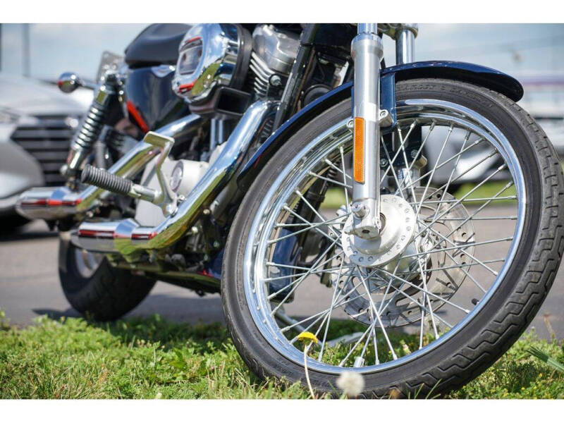 2004 Harley-Davidson XL883C