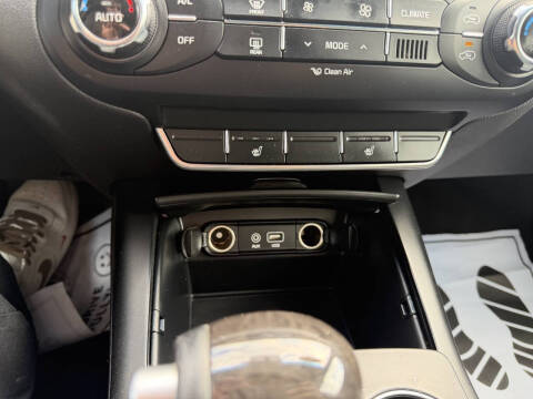 2018 Kia Sorento LX