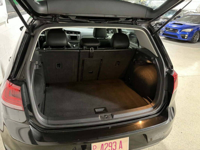 2017 Volkswagen Golf
