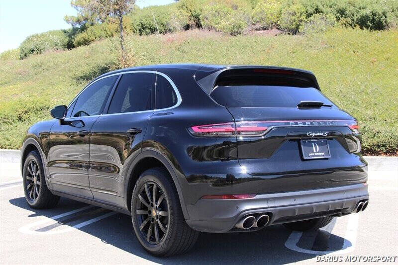 2019 Porsche Cayenne S