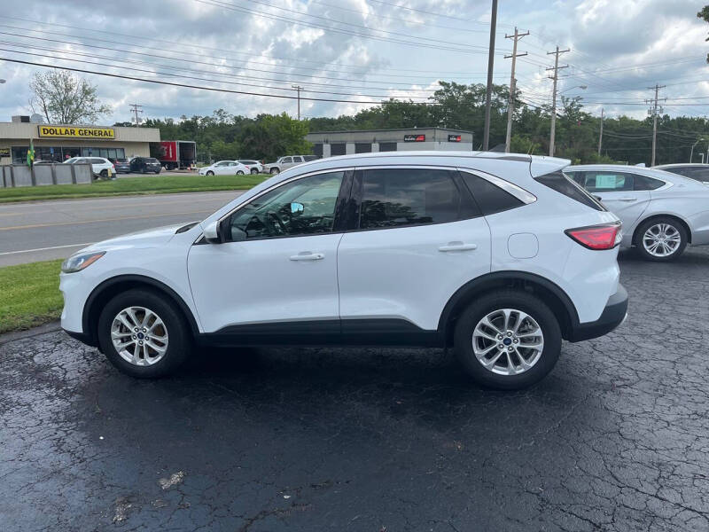 2021 Ford Escape SE