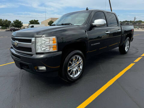 2010 Chevrolet Silverado 1500 for sale at eAutoTrade in Evansville IN