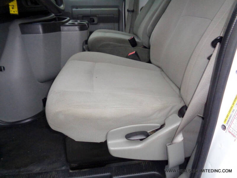 2014 Ford E-Series E-250