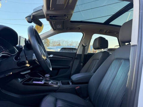 2021 Audi Q5 quattro Premium 45 TFSI