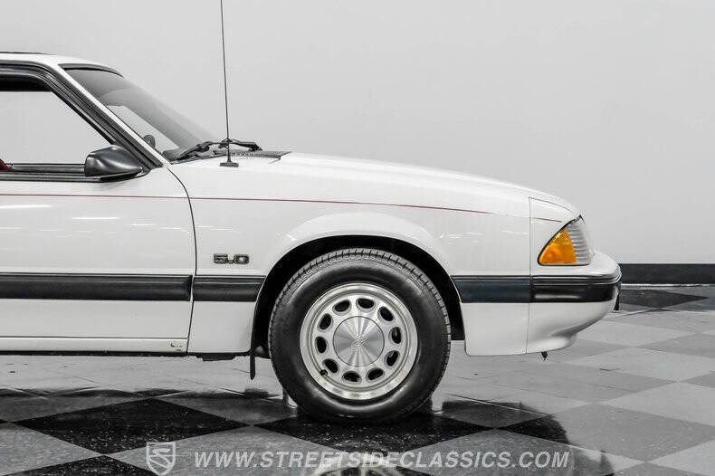 1990 Ford Mustang LX 5.0