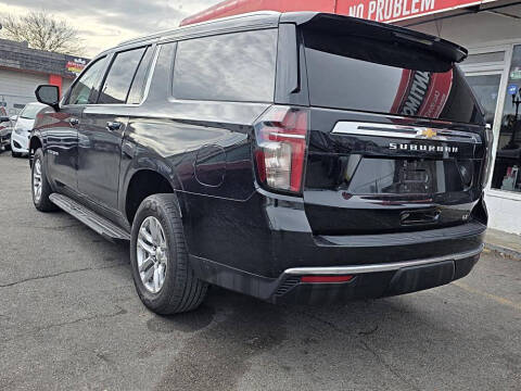 2021 Chevrolet Suburban LT