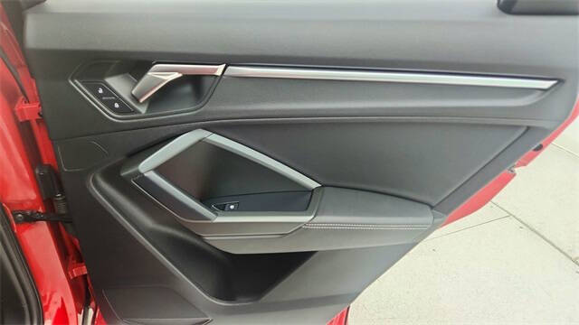 2023 Audi Q3 quattro S line Prem Plus 45 TFSI