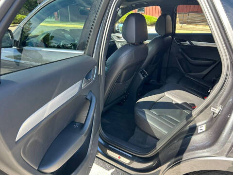 2018 Audi Q3 2.0T quattro Premium Plus