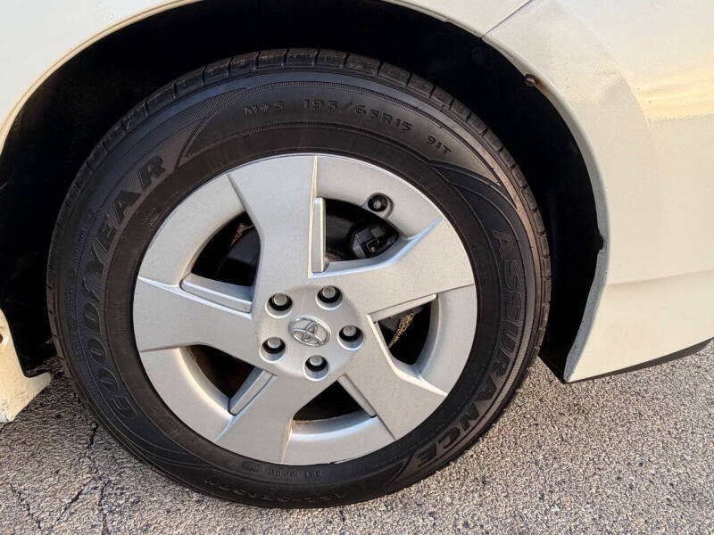 2011 Toyota Prius Two