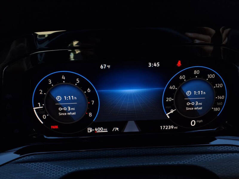 2022 Volkswagen Golf GTI SE