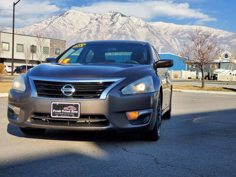 2013 Nissan Altima for sale at FRESH TREAD AUTO LLC in Springville UT