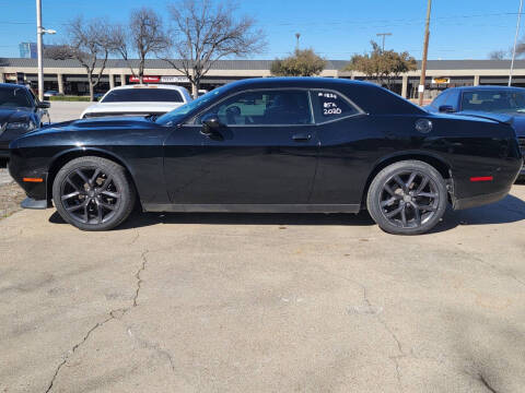 2020 Dodge Challenger SXT