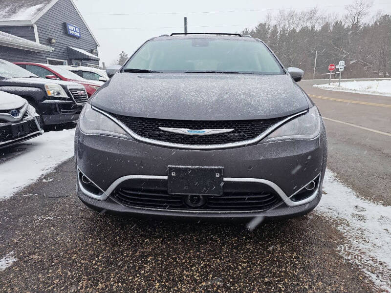 2018 Chrysler Pacifica Hybrid Limited