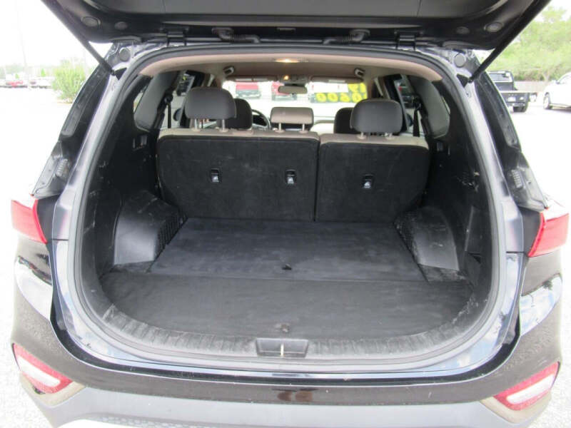 2019 Hyundai Santa Fe SE 2.4L