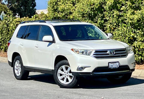 2012 Toyota Highlander SE
