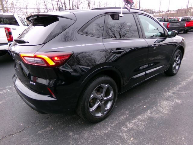 2023 Ford Escape ST-Line
