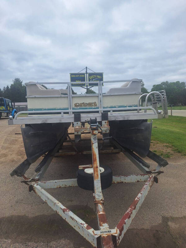1998 Crest Pontoon 22FT PONTOON