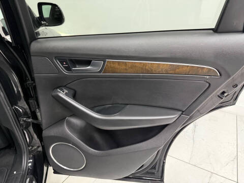 2014 Audi Q5 2.0T quattro Premium Plus