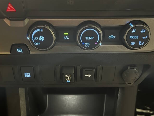 2020 Toyota Tacoma SR5 V6