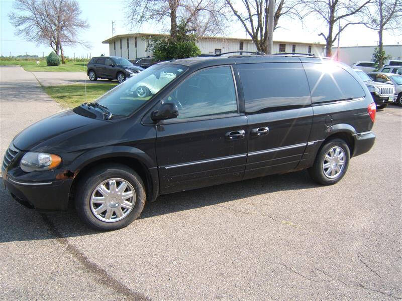 2007 Chrysler Town and Country for sale at COMPLETE AUTOMOTIVE SVC-CAS in Austin MN