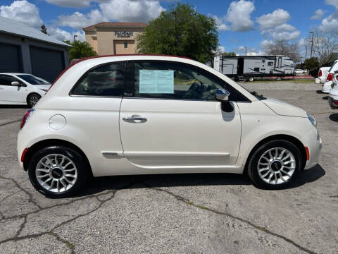 2013 FIAT 500c Lounge