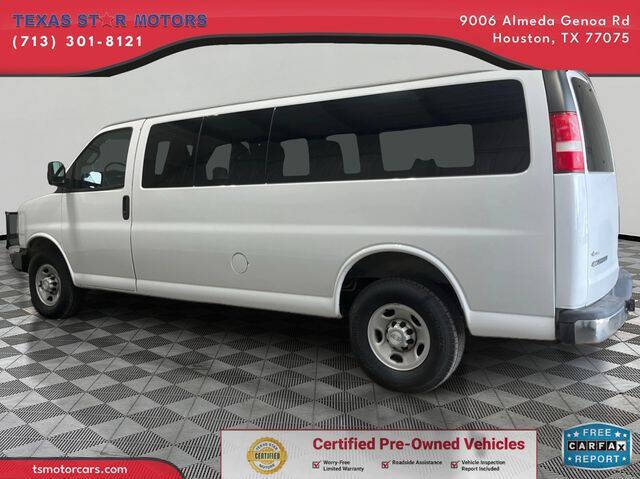 2017 Chevrolet Express LT 3500