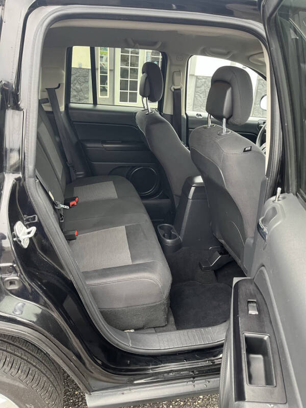 2012 Jeep Compass Sport