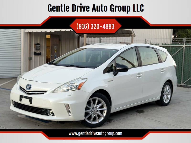2013 Toyota Prius v Five