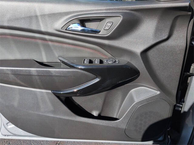 2026 Chevrolet Trax RS