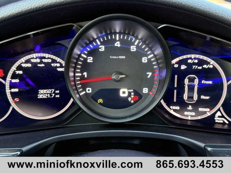 2018 Porsche Panamera 4