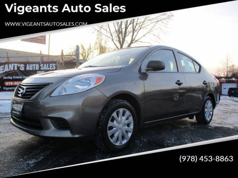 2014 Nissan Versa 1.6 S Plus