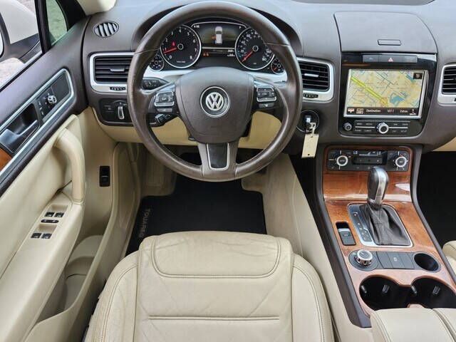 2012 Volkswagen Touareg
