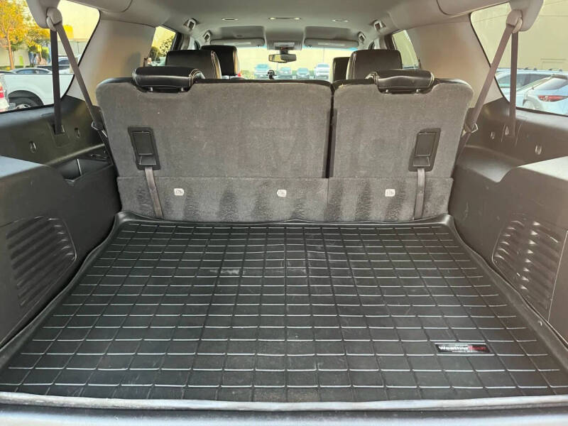 2016 Chevrolet Suburban LS