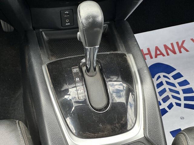 2016 Nissan Rogue SL