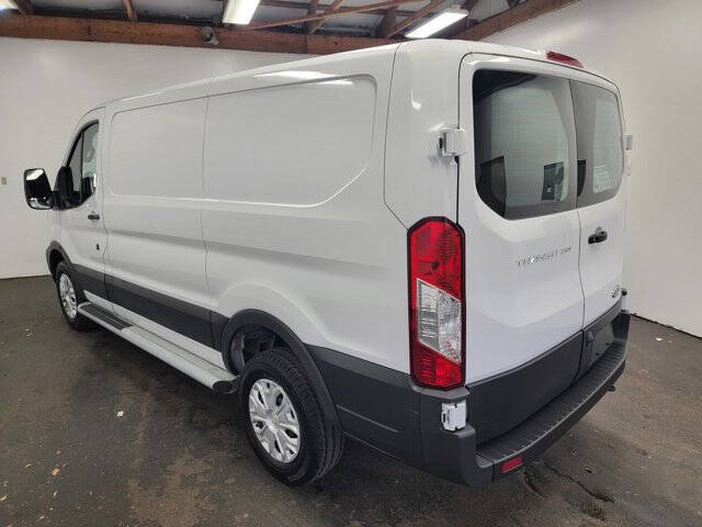 2024 Ford Transit
