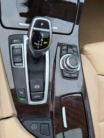 2011 BMW 5 Series 550i