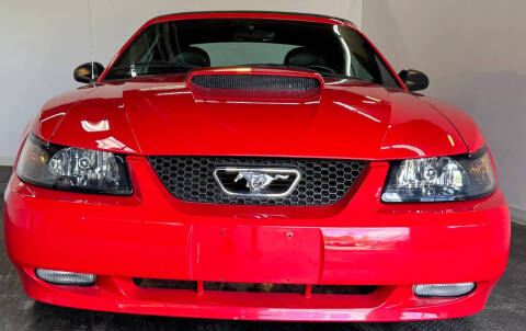 2003 Ford Mustang