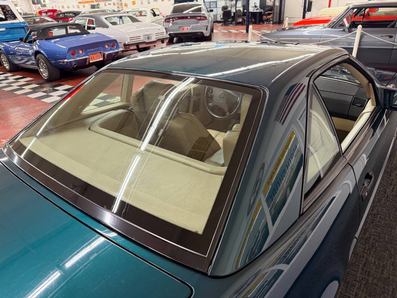 1994 Mercedes-Benz SL-Class 32