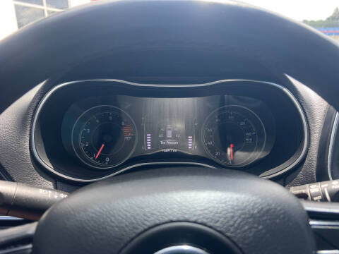 2020 Jeep Cherokee Altitude