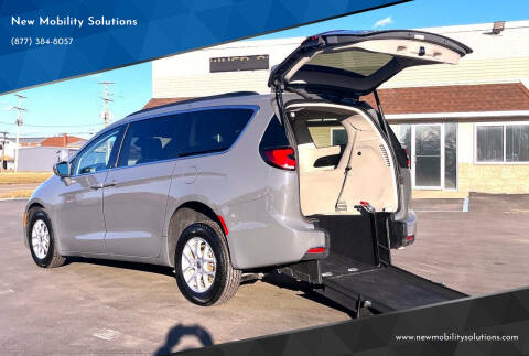 2022 Chrysler Pacifica for sale at New Mobility Solutions in Jackson MI