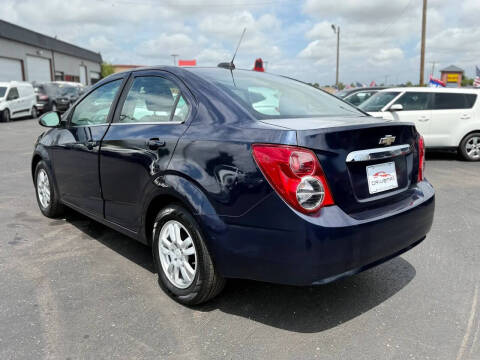 2015 Chevrolet Sonic LT Auto