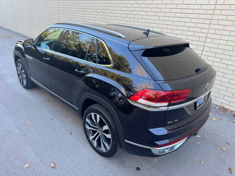 2022 Volkswagen Atlas Cross Sport V6 SEL Premium R-Line 4Motion