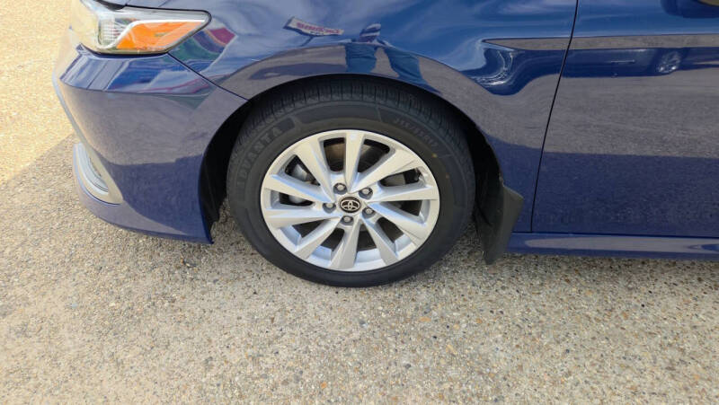 2023 Toyota Camry LE