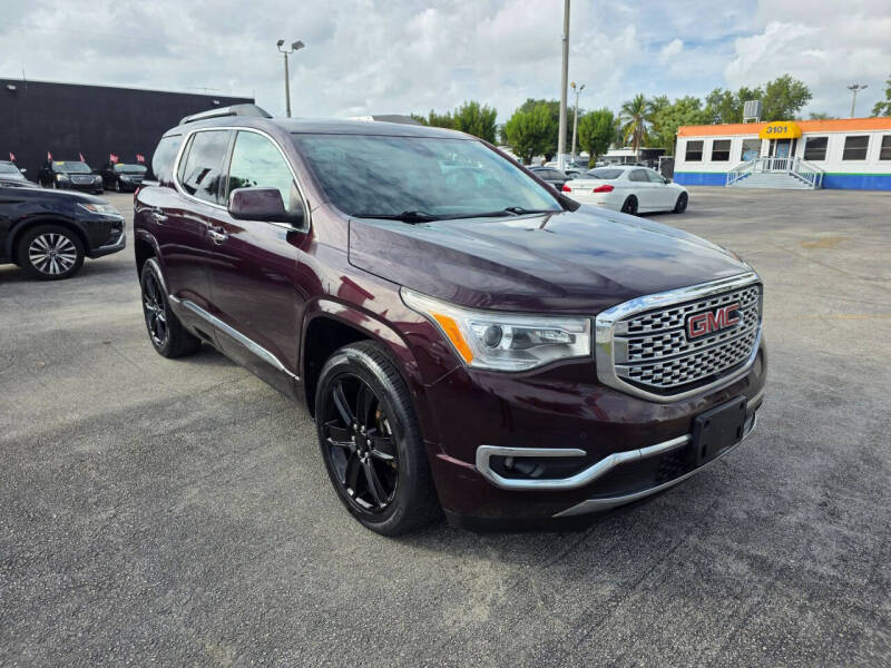 2017 GMC Acadia Denali