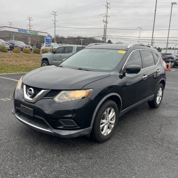 2016 Nissan Rogue SV's photo