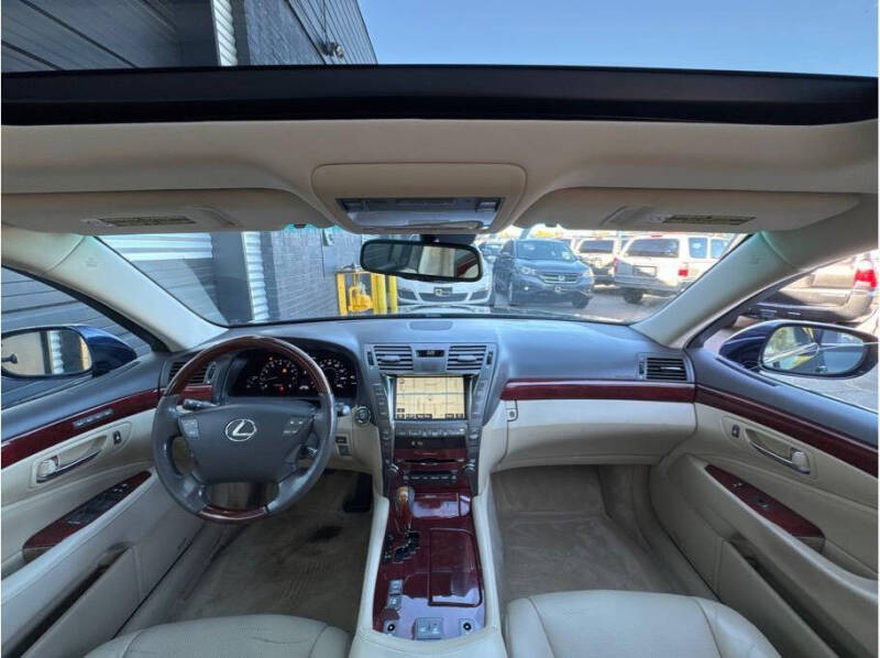 2007 Lexus LS 460